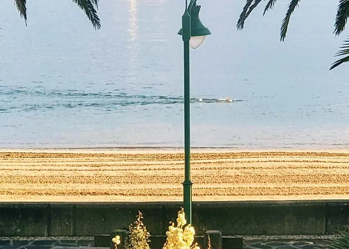 Precioso Atico Frente A La Playa De Santa Cristina